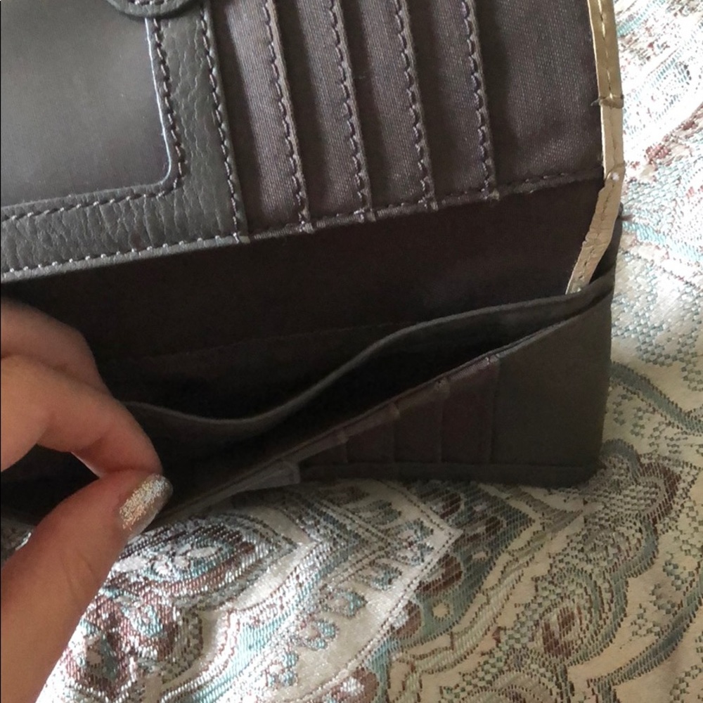 Fossil Wallet - image 3